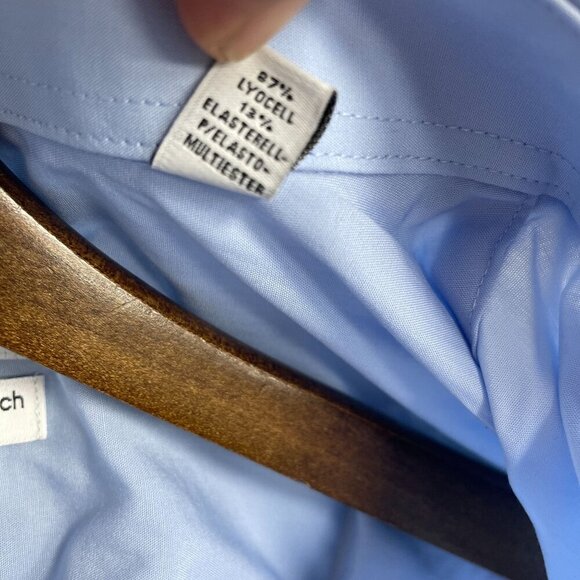 NEW Calvin Klein Men's M Active Performance Stretch Blue Dress Shirt - Picture 3 of 7